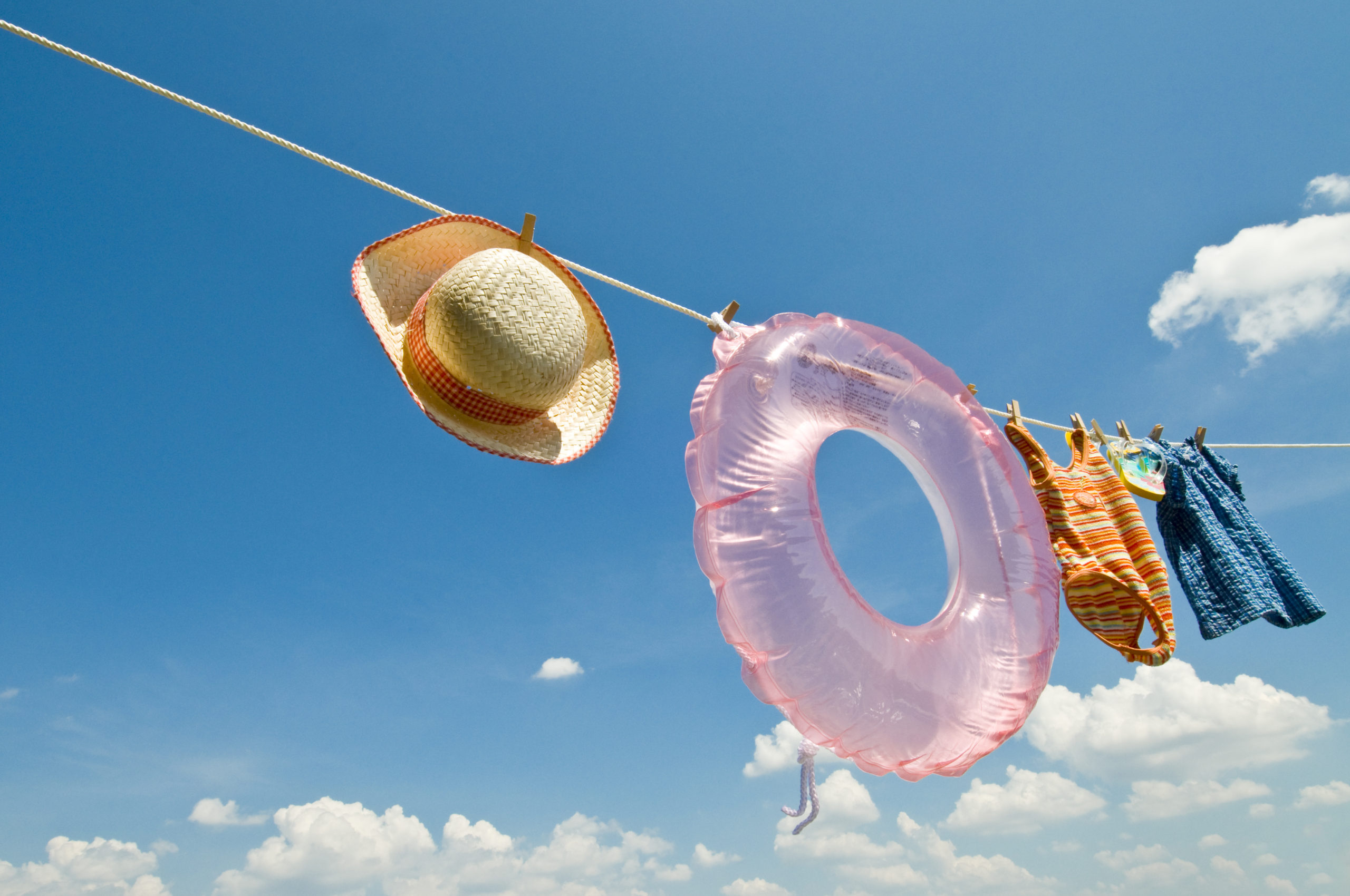 水を使って子どもも大はしゃぎ 夏ならではの外遊び 水遊び Mamarche 水を使って子どもも大はしゃぎ 夏ならではの外遊び 水遊び Mamarche