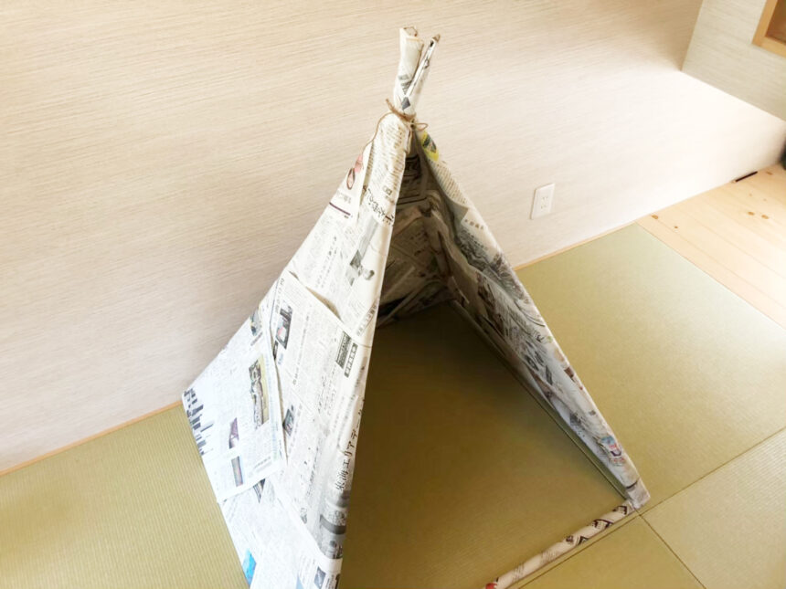 子どもも喜ぶ自分だけの秘密基地 新聞紙でできちゃうテントの作り方 Mamarche